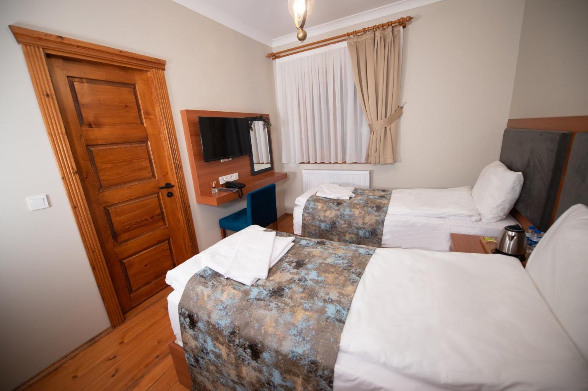 Ahiska Palas Otel Карс Екстер'єр фото